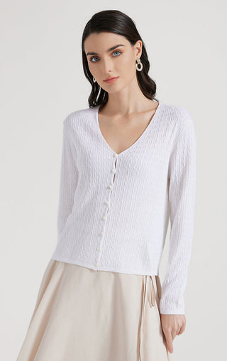 White open-neck single-breasted sweater with buttons, long sleeves, textured knit