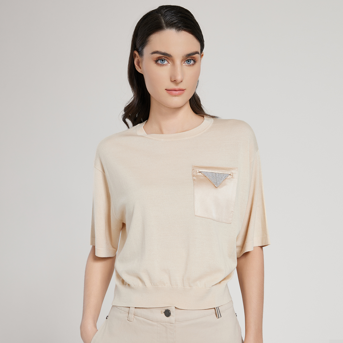 2025 Women's silk-wool blend pocket design top