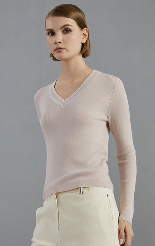 Pale taupe fine wool V-neck pullover with long sleeves and slim ribbed cuffs