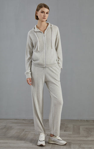 Light gray cashmere straight-leg pants with elastic waistband and straight ankle cut