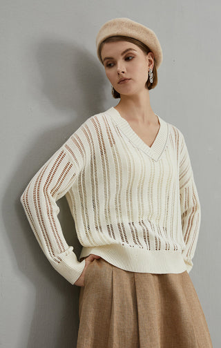 White V-neck openwork knit sweater with vertical stripes, long sleeves, ribbed hem