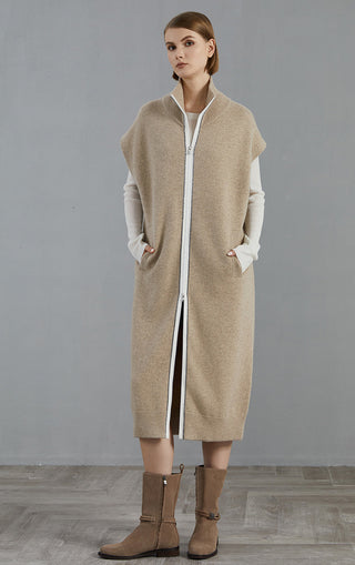 Camel cashmere knit coat, sleeveless front with stand collar and front zip, side pockets