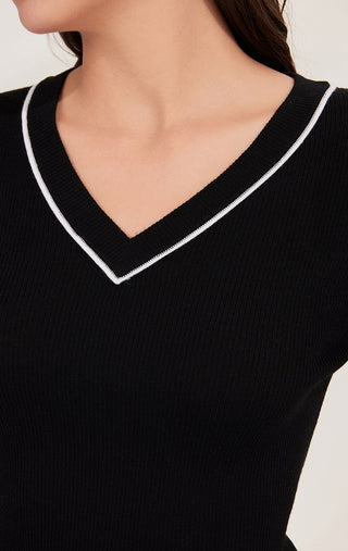 Wool Women's V-Neck Half Sleeve Ribbed Top