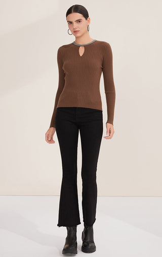 Brown ribbed cutout knit sweater with long sleeves, V neckline and contrast collar trim