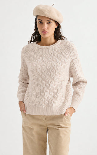 Wool Cable-Knit Raglan Sweater – Oatmeal – front model view