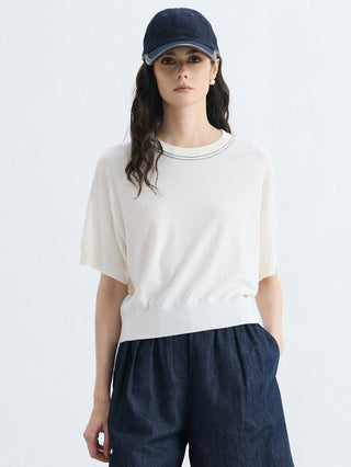 White cropped knit T-shirt with relaxed drape, crew neckline and ribbed trim