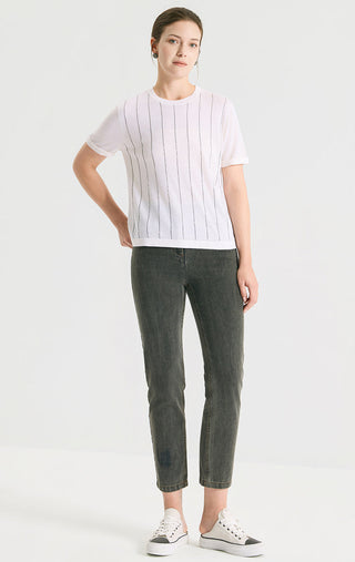White vertical lurex knit top with crew neck, short sleeves, straight ribbed hem