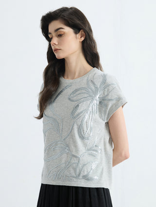 Light gray linen-silk knit top with leaf embroidery on the chest, short sleeves