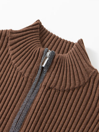 Brown ribbed wool zip cardigan, close-up of zipper and collar