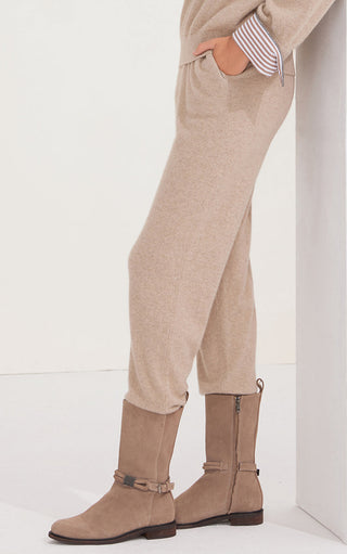Camel cashmere relaxed-fit pants with cuffed hems and adjustable ankle opening