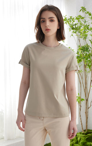 Khaki short-sleeve minimal T-shirt with crew neckline and relaxed fit