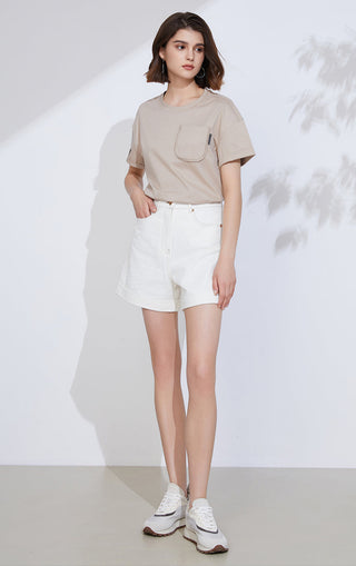 Camel pocket-detail T-shirt with relaxed fit and crew neck