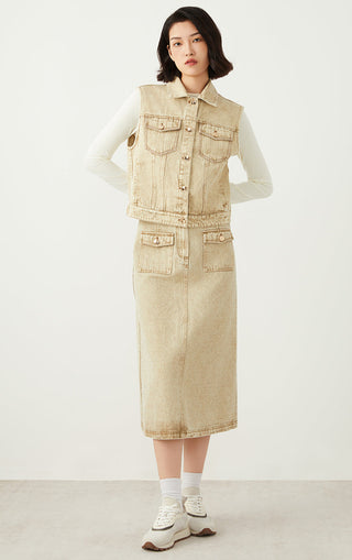 Khaki cotton midi skirt with button-front and utility patch pockets, vintage wash