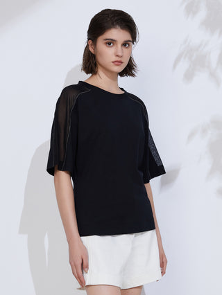 Black combed cotton T-shirt, crew neck and short sleeves, relaxed fit, side view