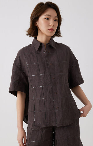 Dark brown linen short-sleeve shirt with point collar and grid stitch pattern