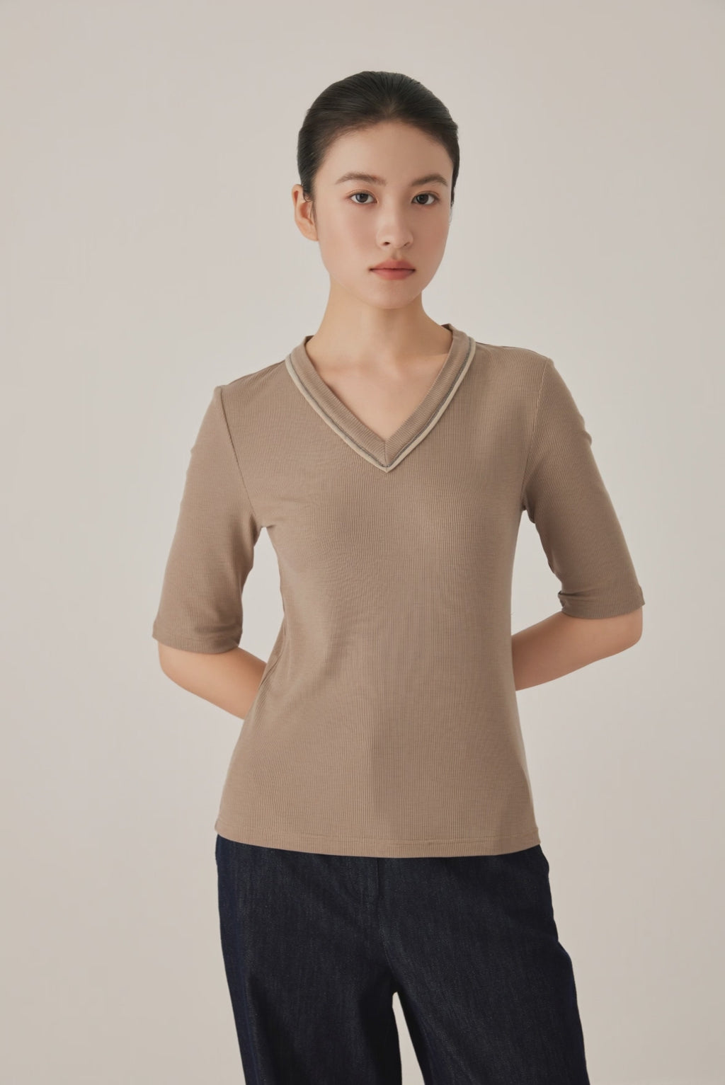 Tencel Wool Blend V-Neck Top - serathinan 