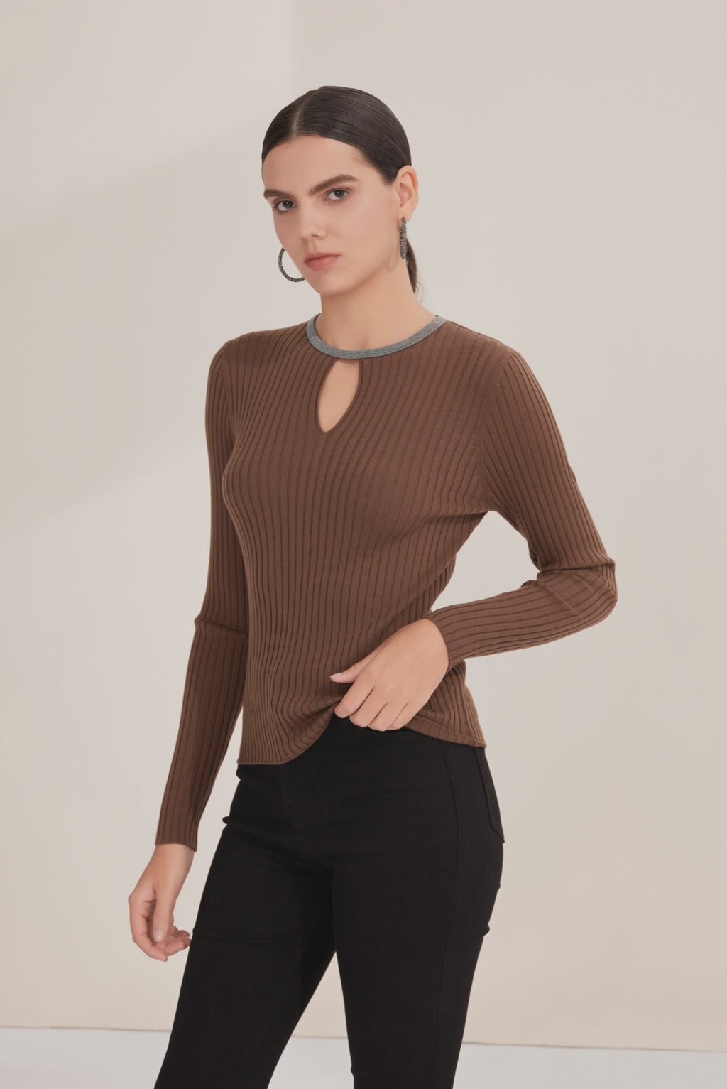 Wool Ribbed Cutout Knit sweater - serathinan 