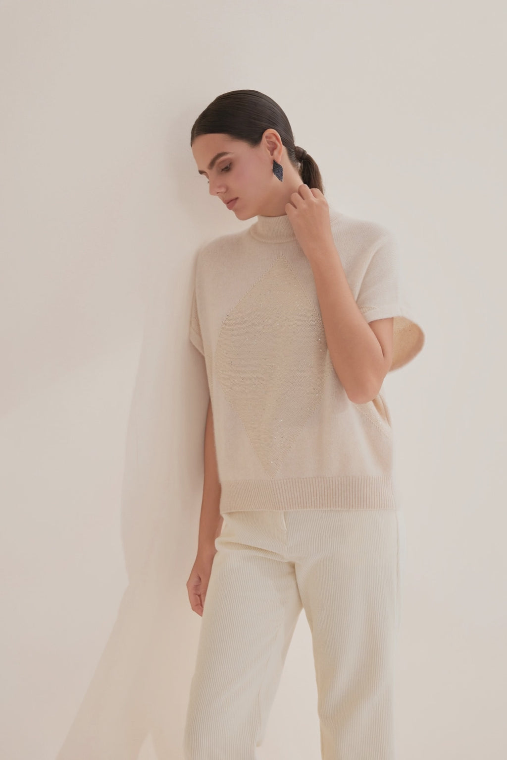 Cashmere Short Sleeve Knit Sweater - serathinan 